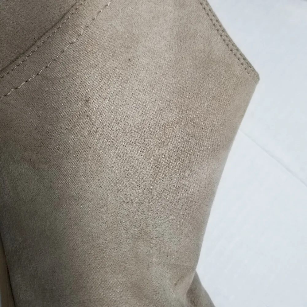 OLD NAVY WOMEN'S TAN ANKLE BOOTS SIZE 9